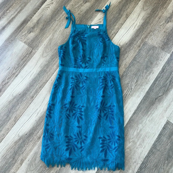 LILLY PULITZER Kayleigh Shift Dress Fern Gallery Lace Tidal Wave Blue Size 8 - Picture 3 of 11